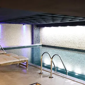 4* Otel Cip & - Bakirkoey Center