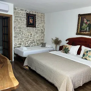  Bed & Breakfast Omer The Ottoman House Albania
